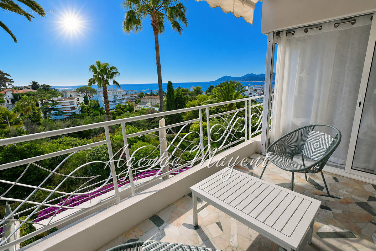 Appartement à CANNES