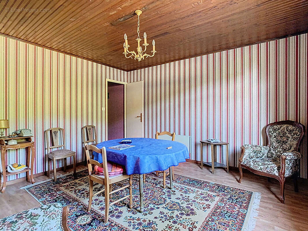 Maison Pargny Sous Mureau 5 pièce(s) 142.83 m2 - photo 12