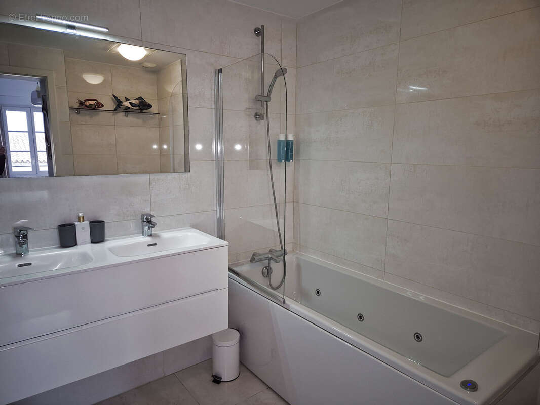 Appartement à SAINT-TROPEZ