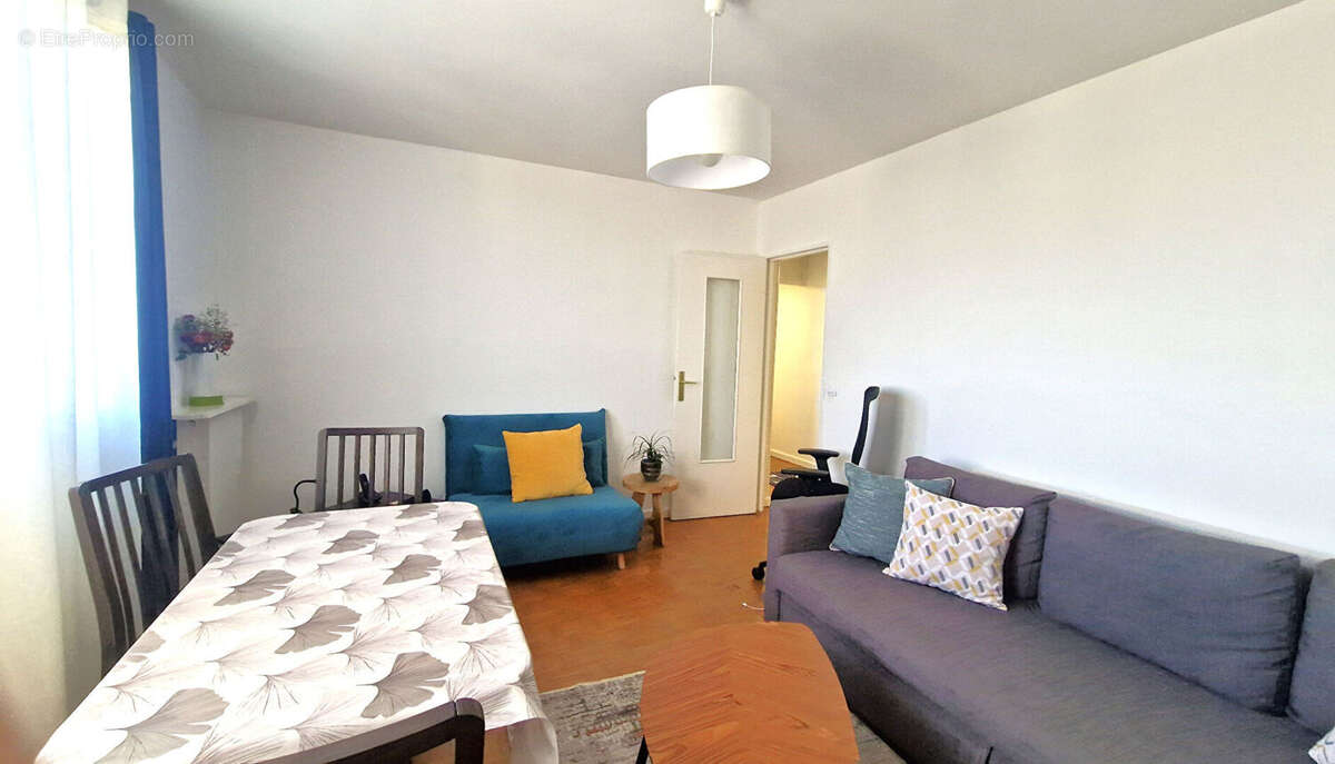 Appartement à CHOISY-LE-ROI