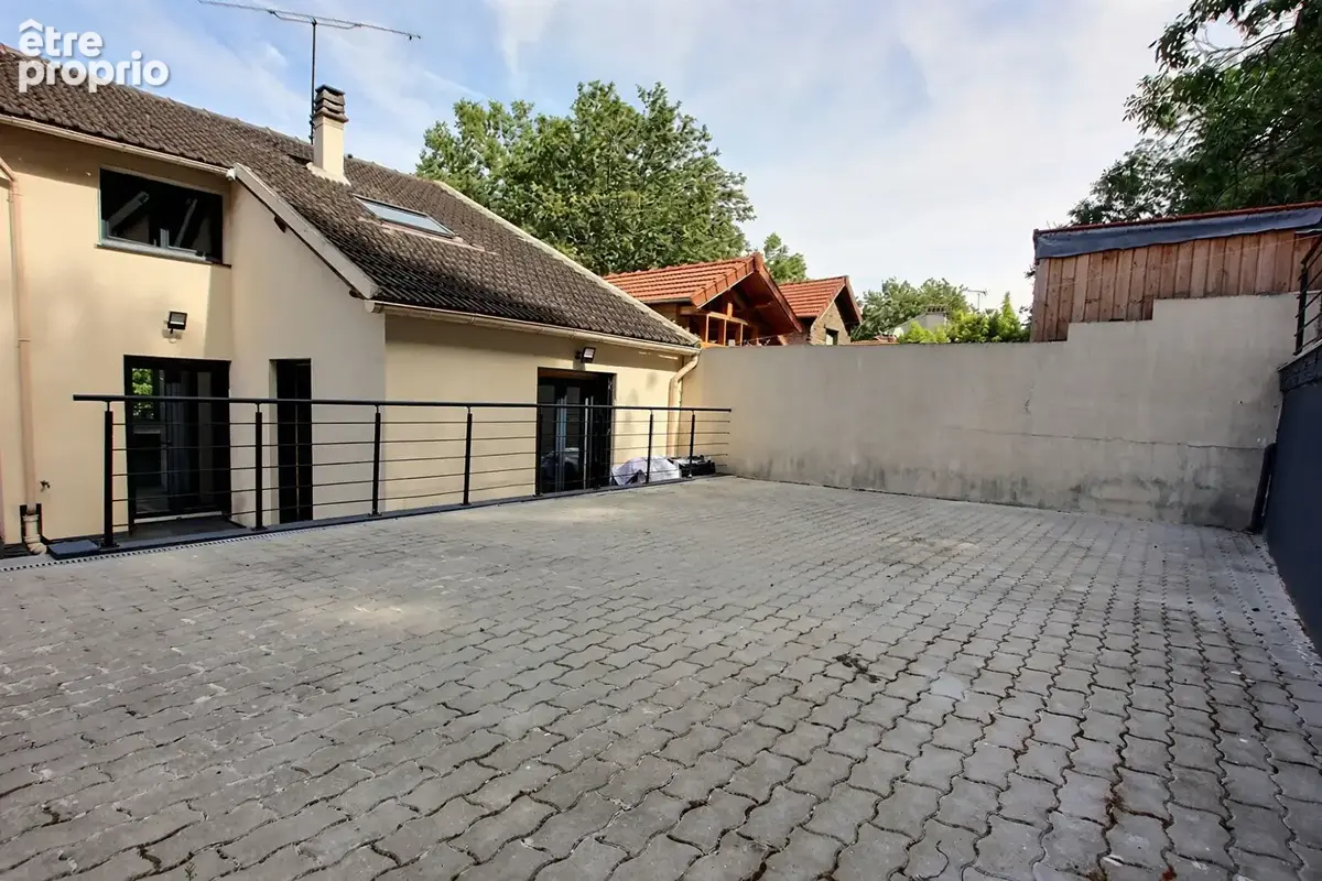 Pantin  maison familiale de 117 m² avec deux terrasses - photo 9