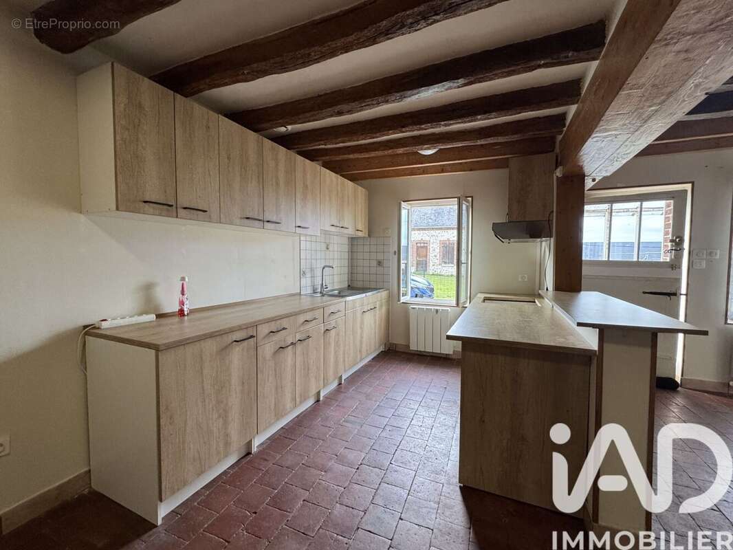 Maison 71 m² à Trizay-Les-Bonneval  - photo 2