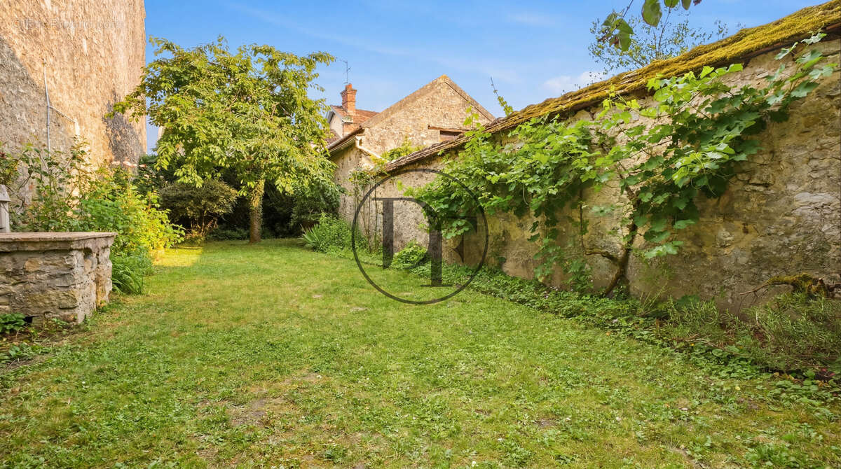 Maison à HERICY