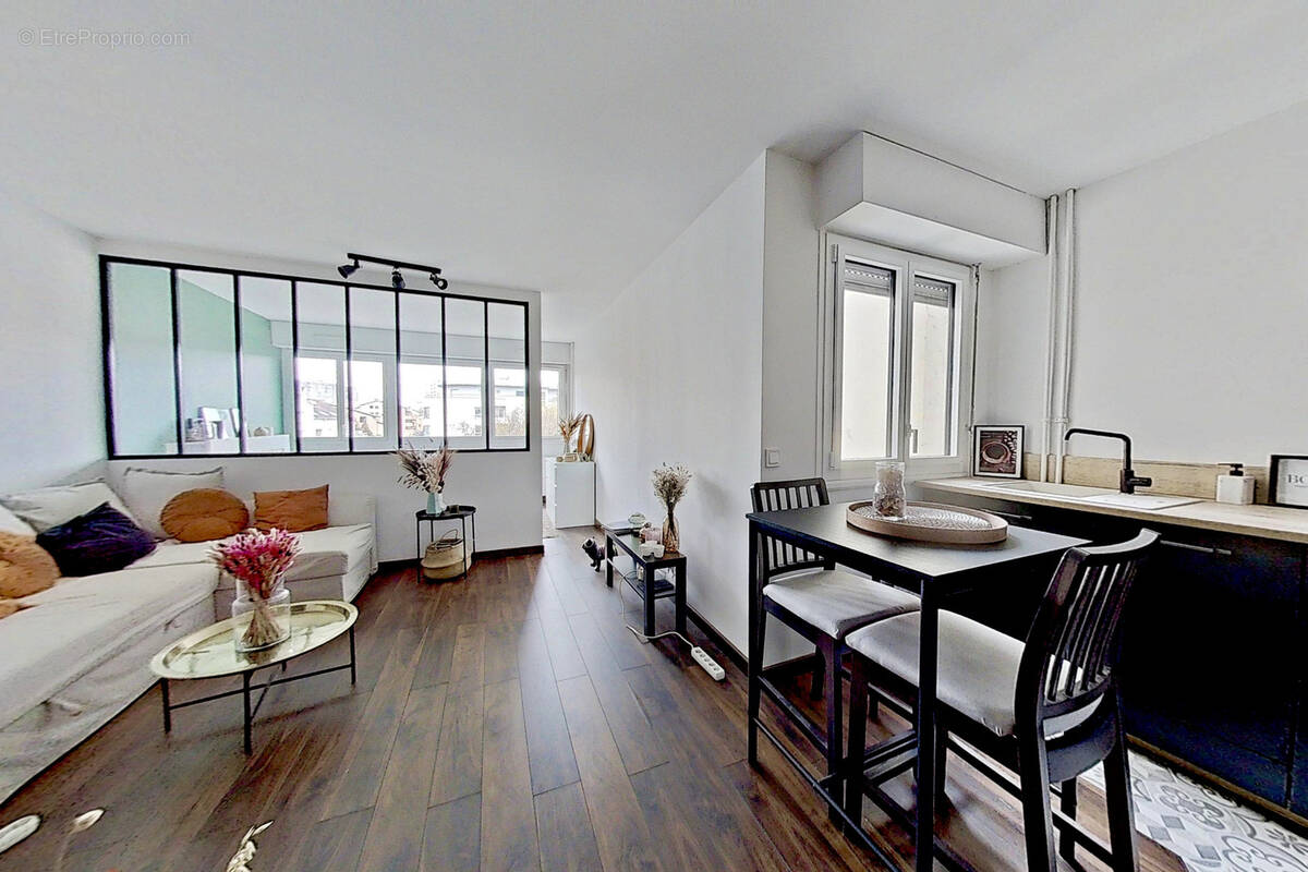 Appartement à LYON-7E