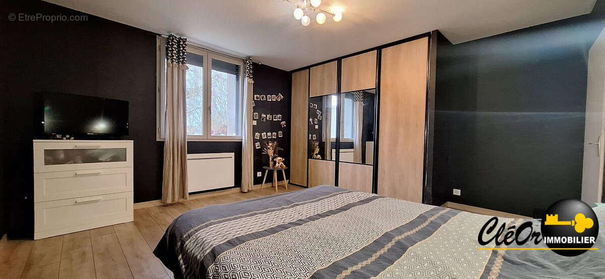 Maison à SAINT-SYMPHORIEN-SUR-SAONE