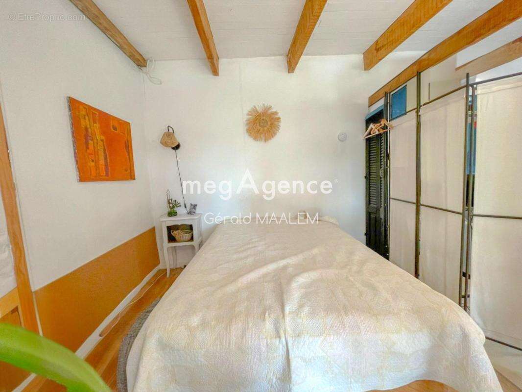 Maison à ROQUEBRUNE-SUR-ARGENS