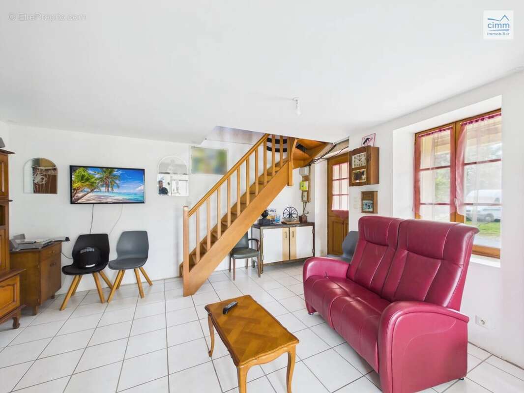 Maison de 69 m² sur un terrain de 548 m² - photo 6
