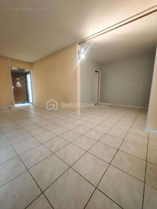 Appartement 69 m² à Grigny  - photo 7