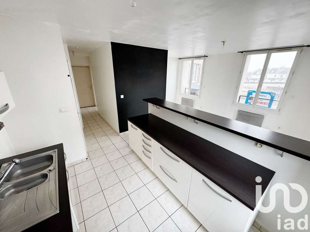 Photo 2 - Appartement à PONT-SAINTE-MAXENCE