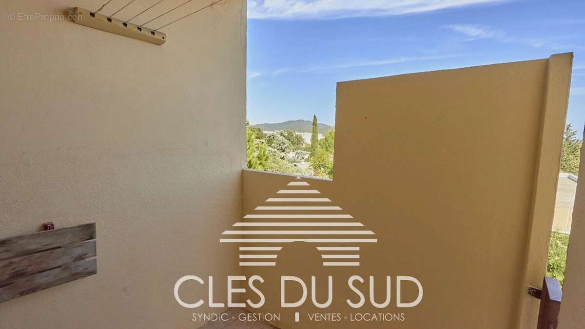 Appartement à HYERES