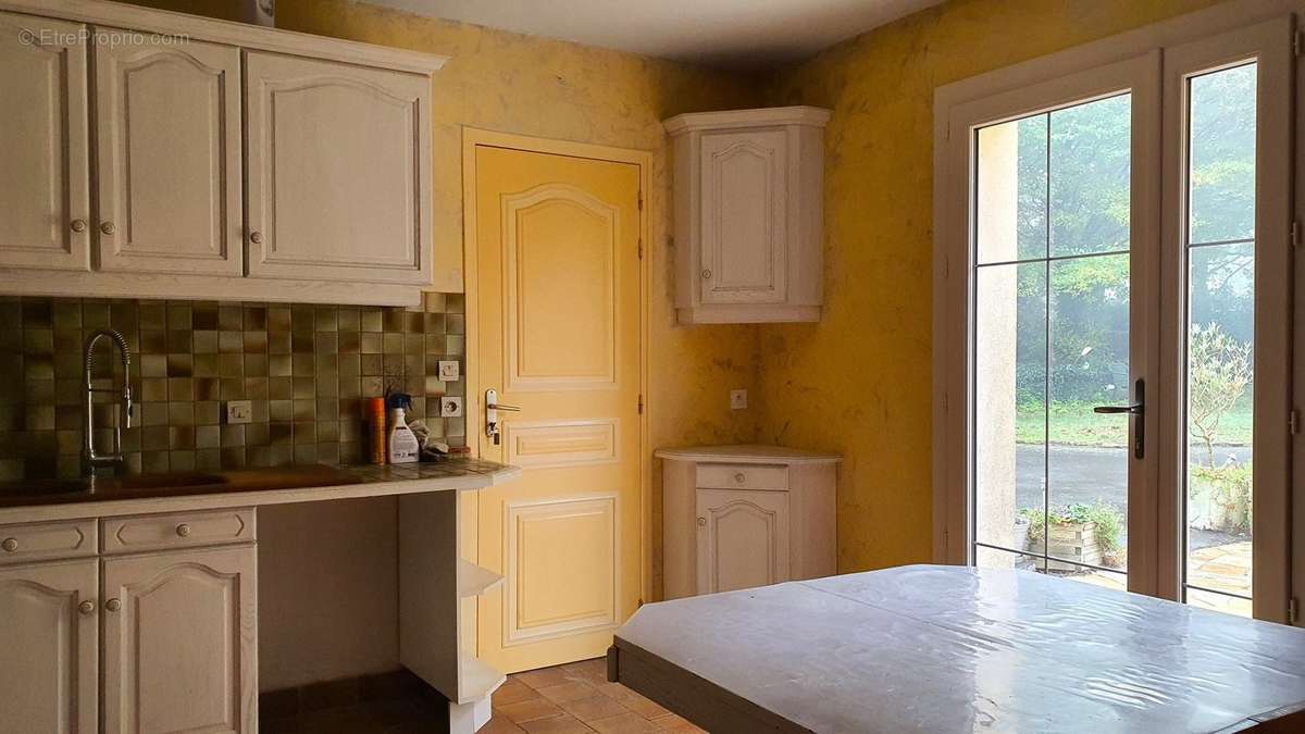 Maison à RABLAY-SUR-LAYON