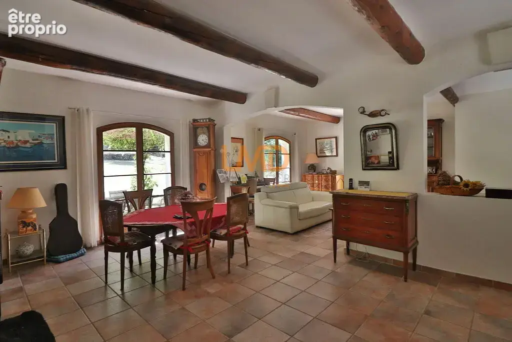 Bastide de charme 4 chambres Terrain 7200m2 Piscine Calme Plein - photo 5