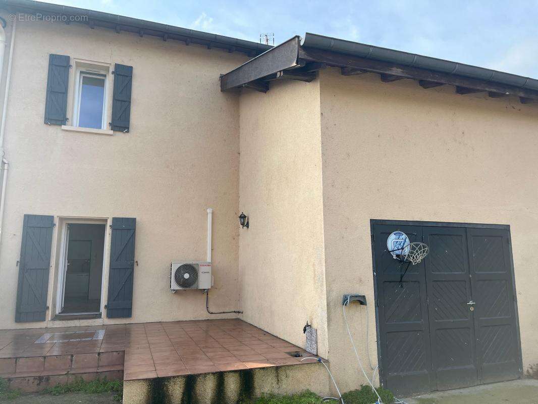 Maison à FONTENILLES