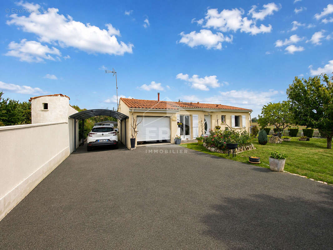 Maison 90m² à port-d'envaux - photo 2