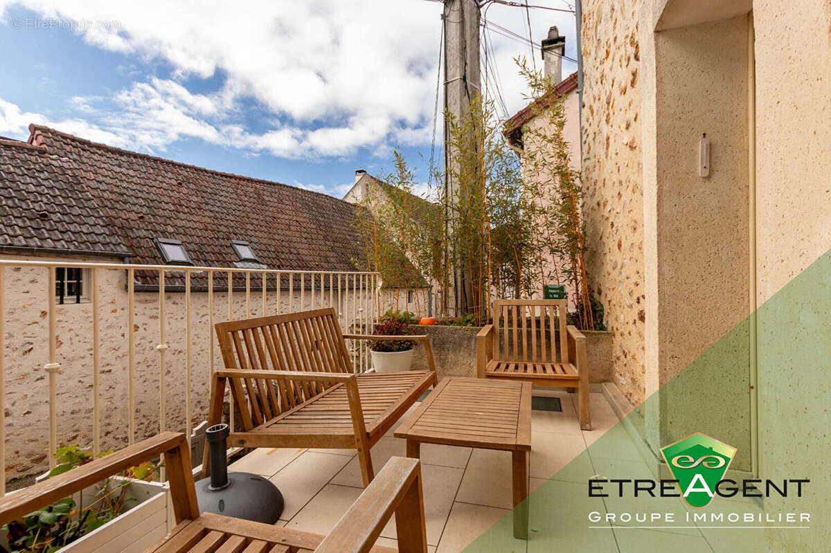 Maison à EVECQUEMONT