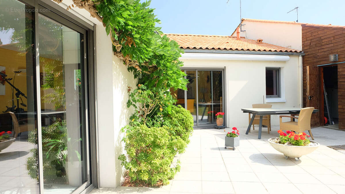 Maison à VENANSAULT