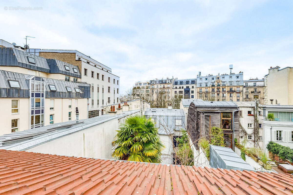 Appartement à PARIS-20E