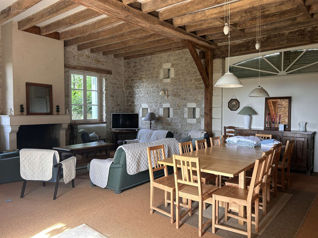 Maison à VERNEUIL-SUR-INDRE