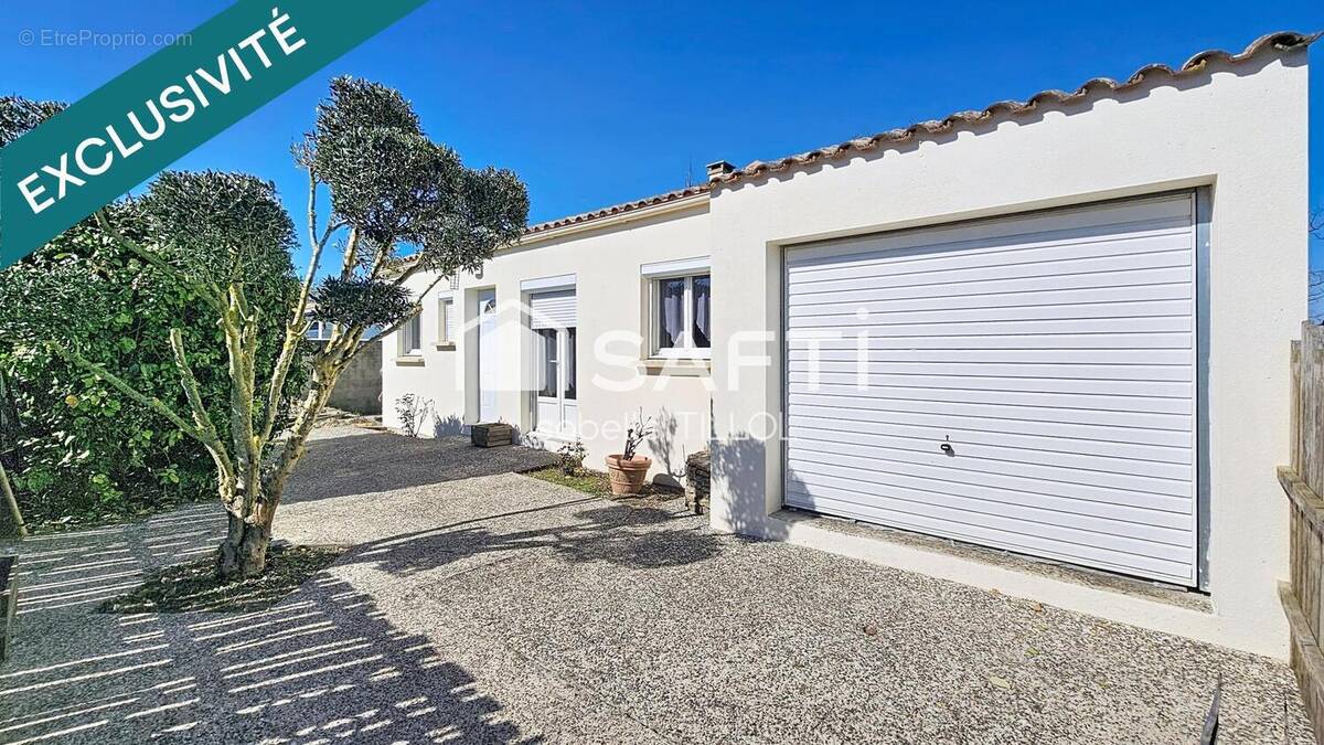 Photo 1 - Maison à CHAMPAGNE-LES-MARAIS