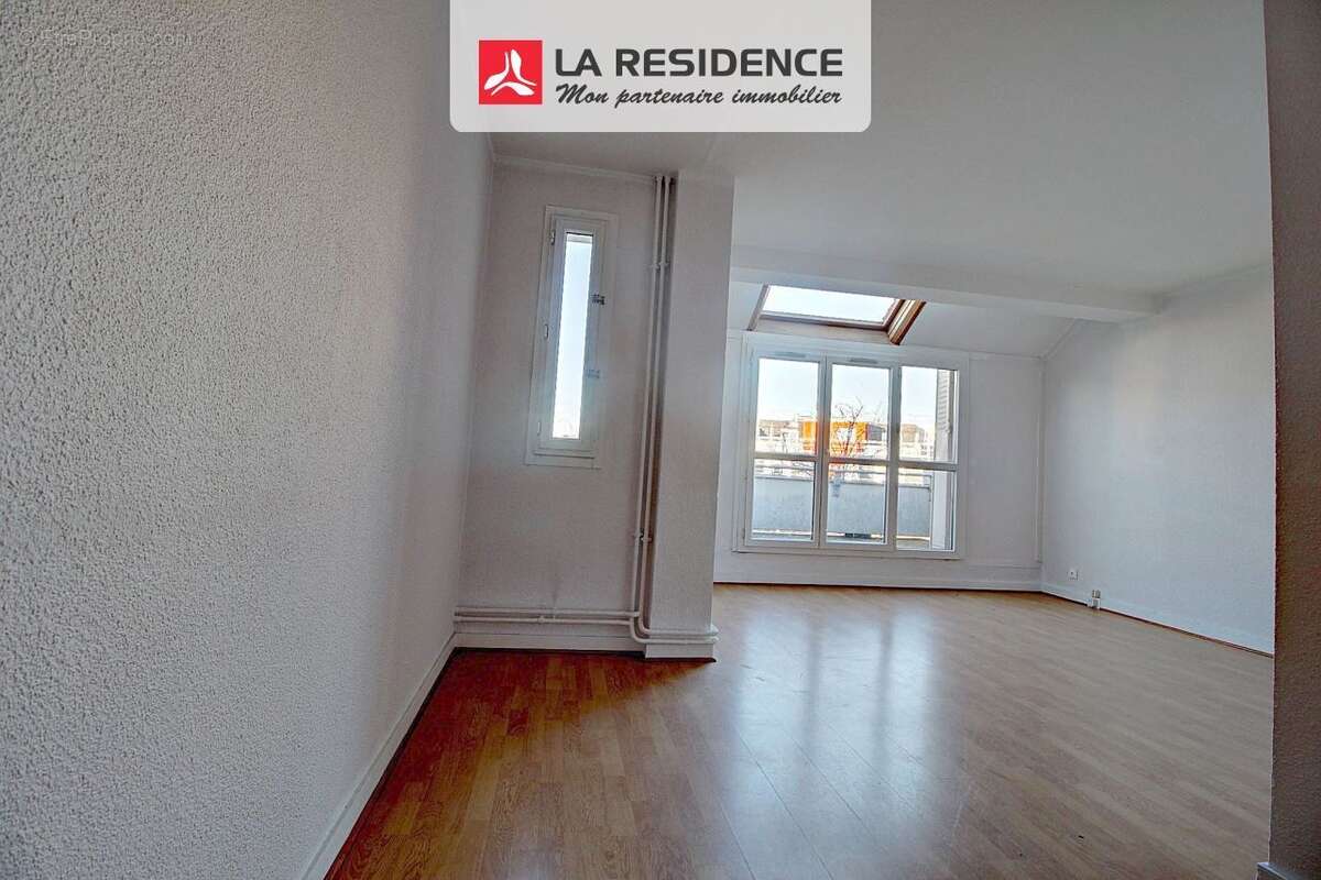 Appartement à CERGY