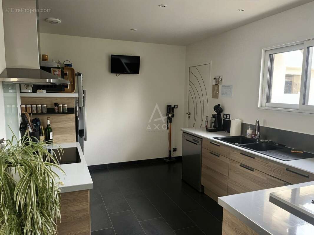 Maison à SAINTE-CECILE