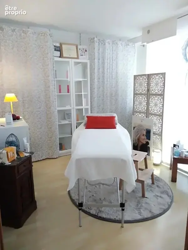 Local professionnel - Poitiers Centre - photo 4