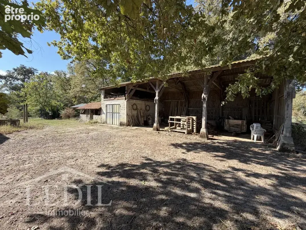 Maison de campagne avec hangar et garage - photo 3