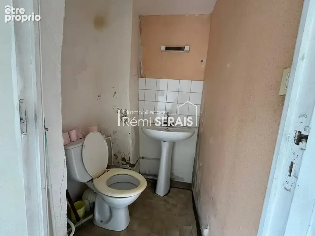 Exclusivité RS : ensemble composé d'un local commercial  + appartement T2bis idéal investissement - photo 15