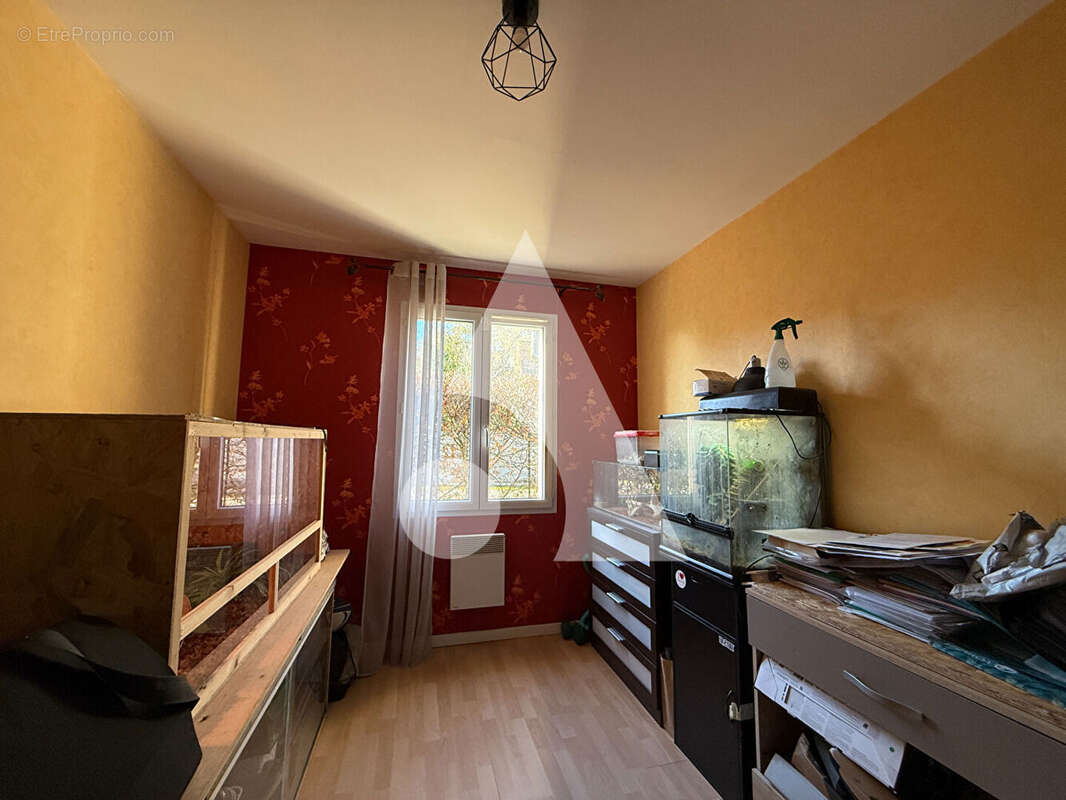 Maison à VAUX-SUR-EURE