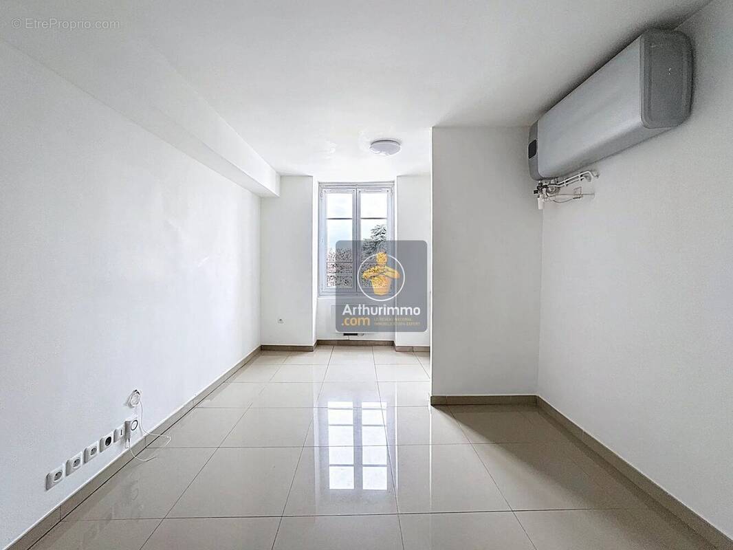Appartement à BOISSY-SAINT-LEGER