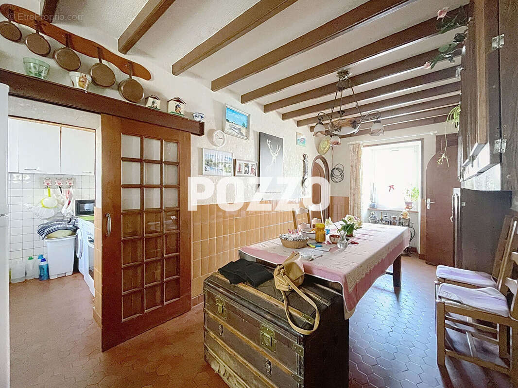 Maison à HEUGUEVILLE-SUR-SIENNE