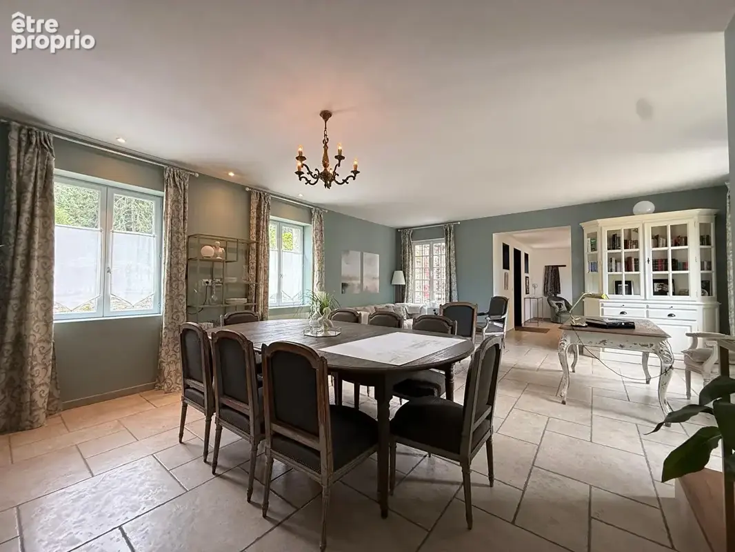 Maison Cernoy 7 pièce(s) 213 m2 - photo 8