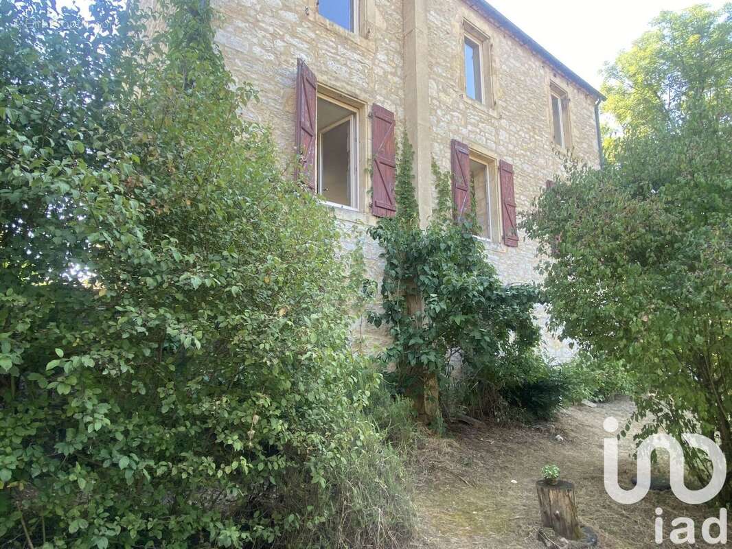 Maison 114 m² à Lamothe-Fenelon  - photo 8