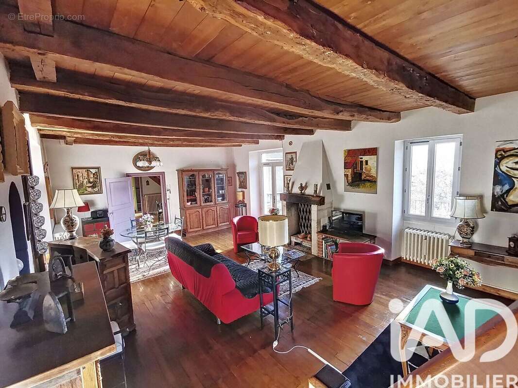 Maison 231 m² à Saint-Gery  - photo 4