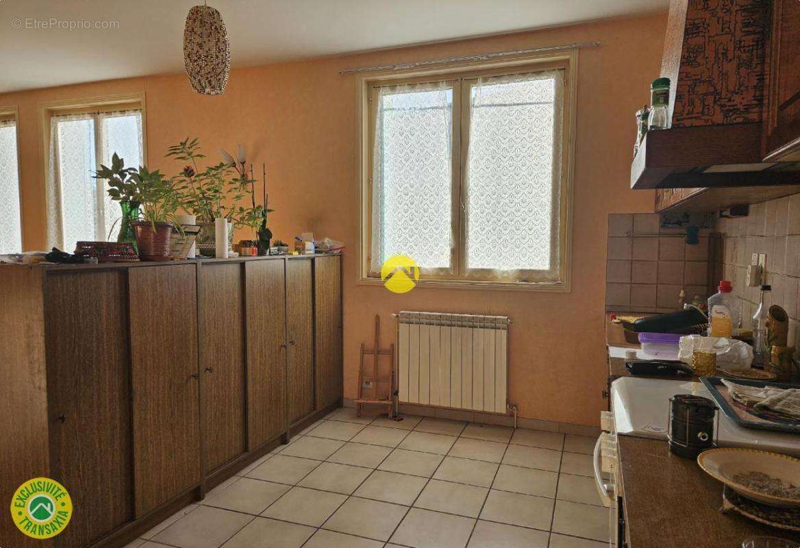 Maison à VILLEFRANCHE-D'ALLIER