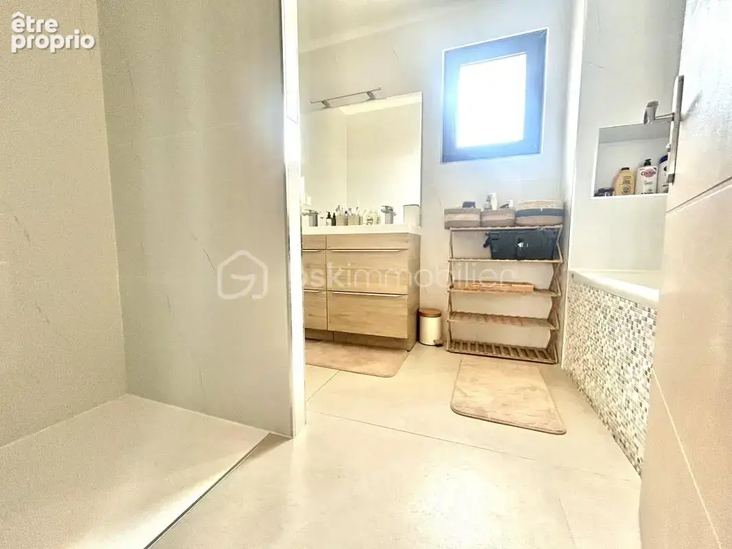 Maison contemporaine de 2022 avec piscine - photo 13