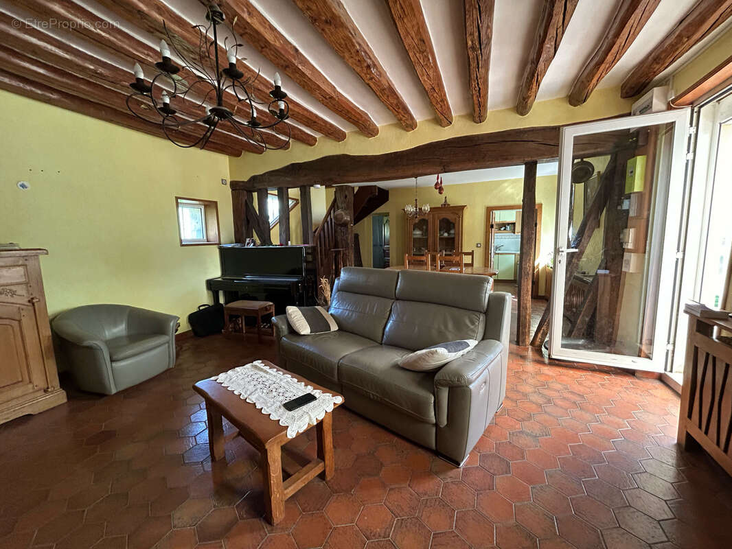 Maison à LA POTERIE-AU-PERCHE