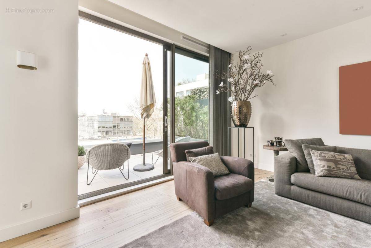 Appartement à DOUVAINE