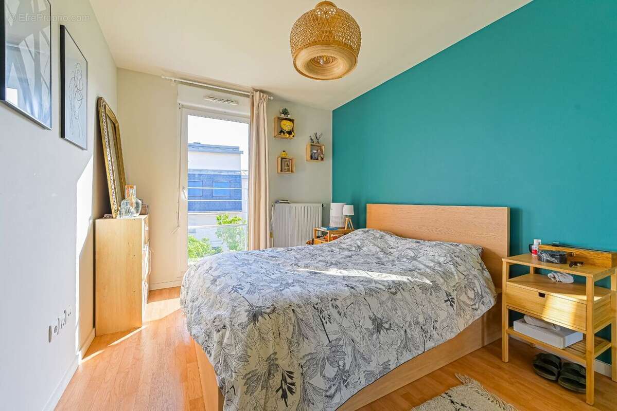 Appartement 67 m² à Creteil  - photo 4