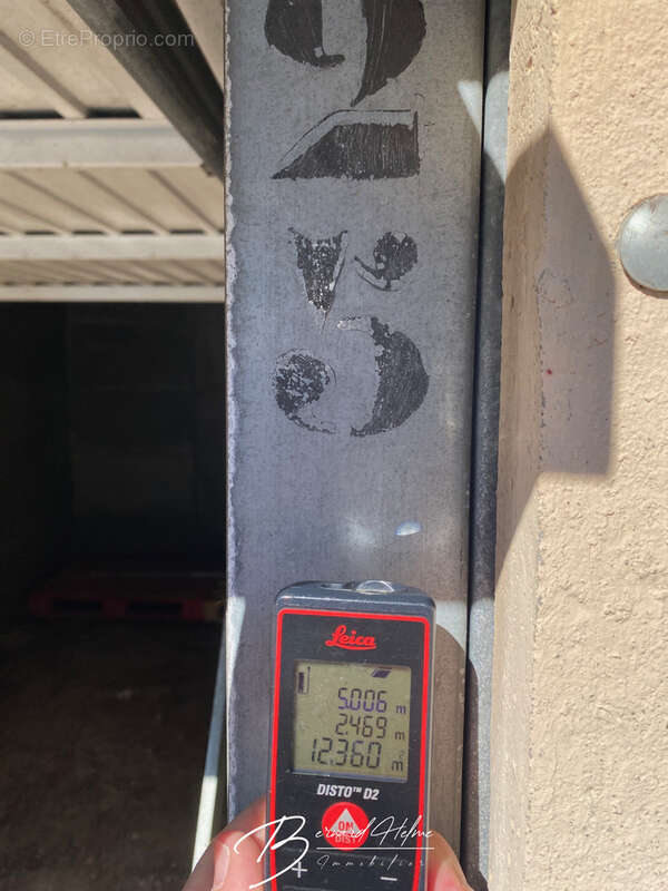 Parking à MARSEILLE-9E