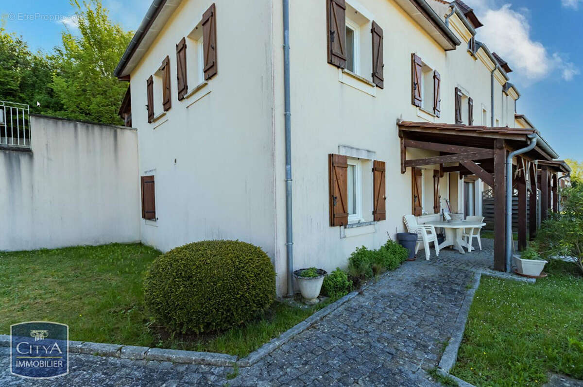 Appartement à SARLAT-LA-CANEDA