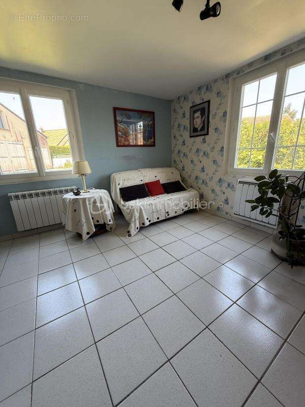 Maison à SAINT-CREPIN-IBOUVILLERS