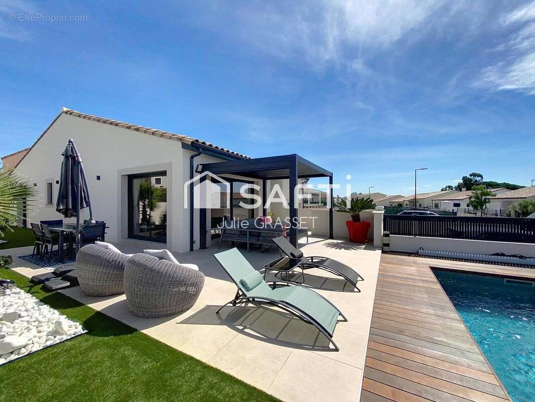 Photo 2 - Maison à CAPESTANG