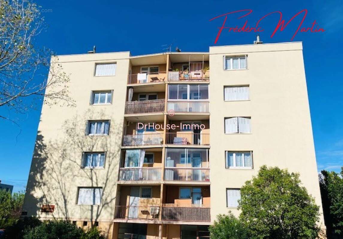 Appartement à UZES
