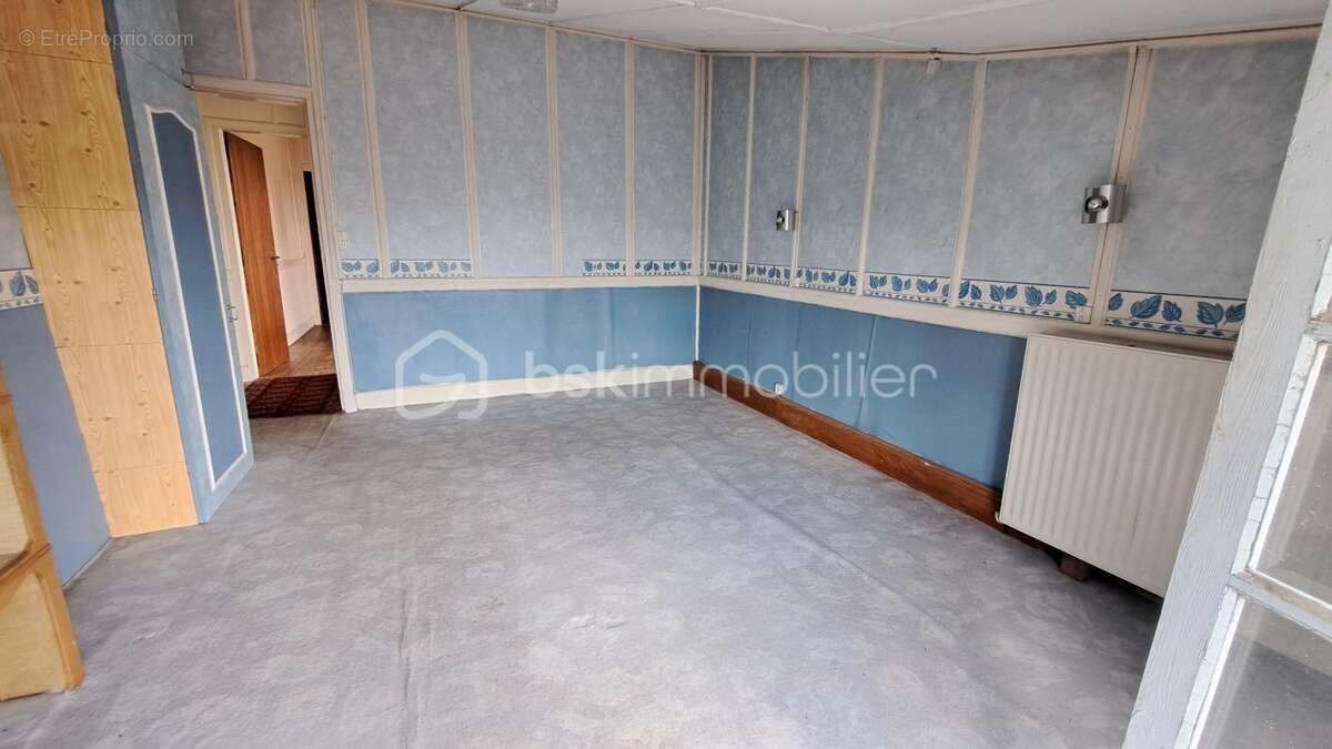 Maison à COULOUNIEIX-CHAMIERS