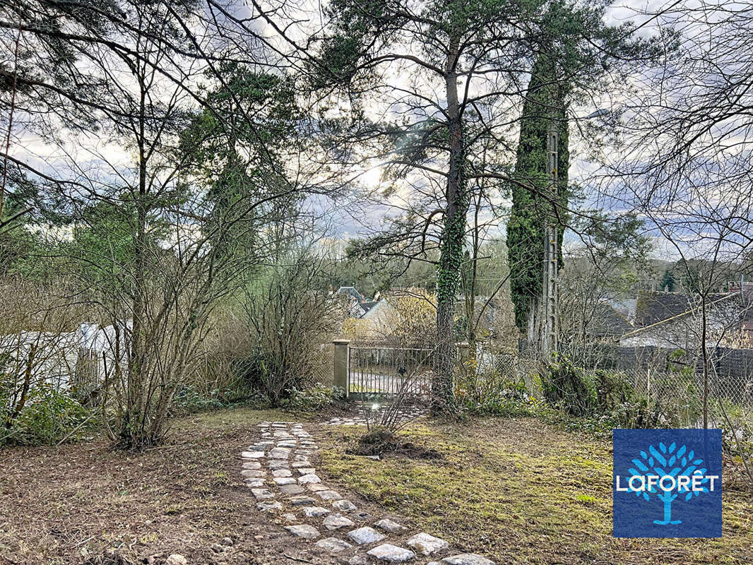 Maison à MALESHERBES