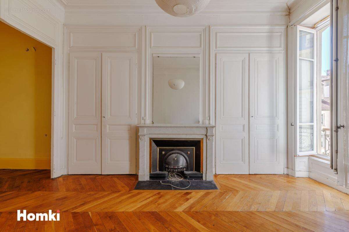 Appartement à LYON-6E