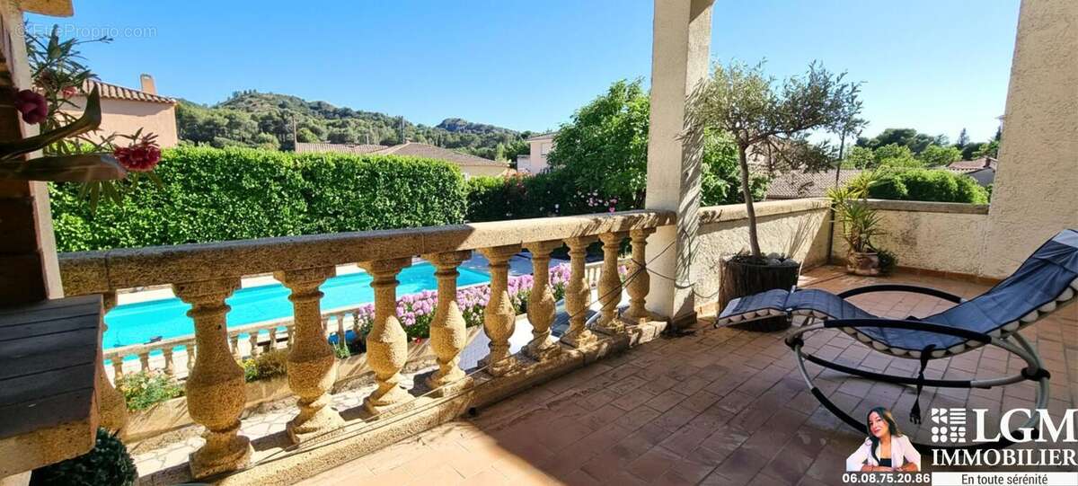 Charleval – Demeure provençale de caractère de 230 m² avec piscine et jardin arboré - photo 5