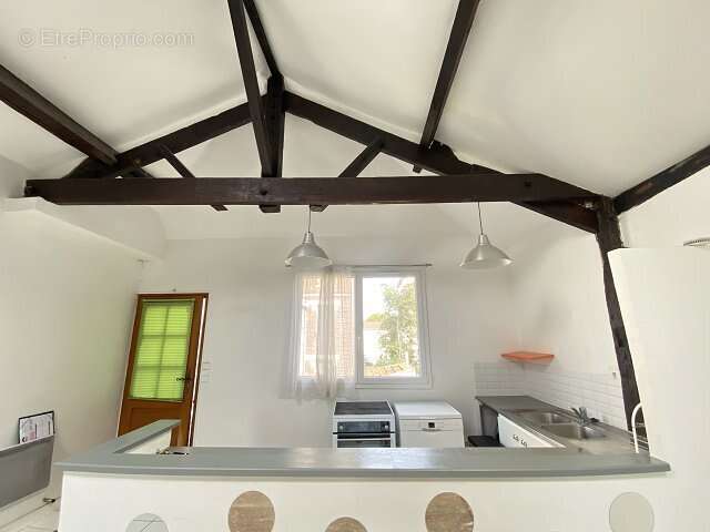 Appartement à MAISONS-ALFORT