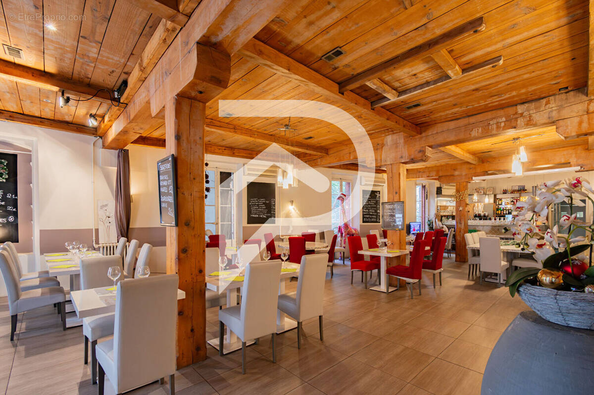 Commerce à MARSEILLE-4E